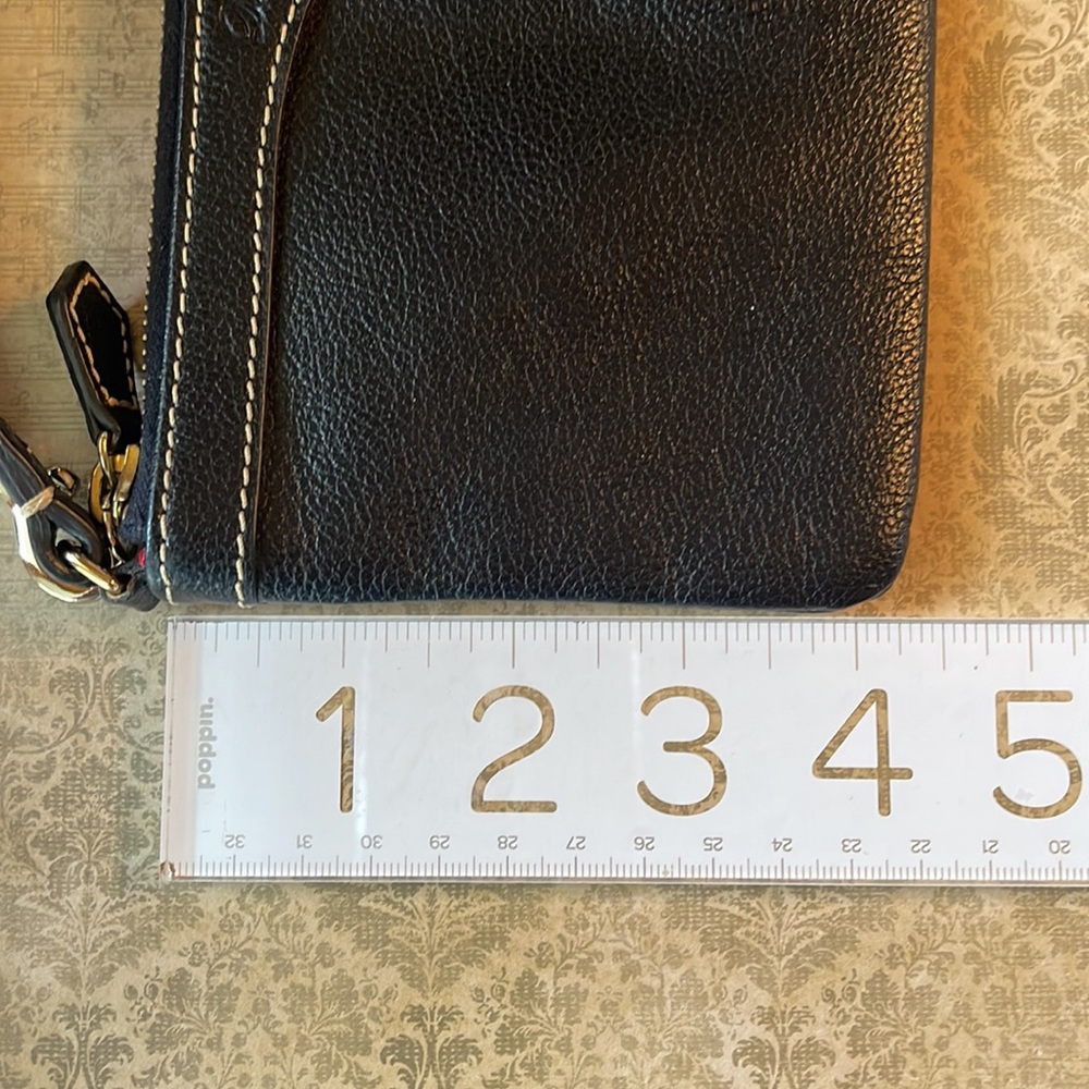 Dooney & Bourke Black Pebbled Leather Wristlet - Picture 7 of 7